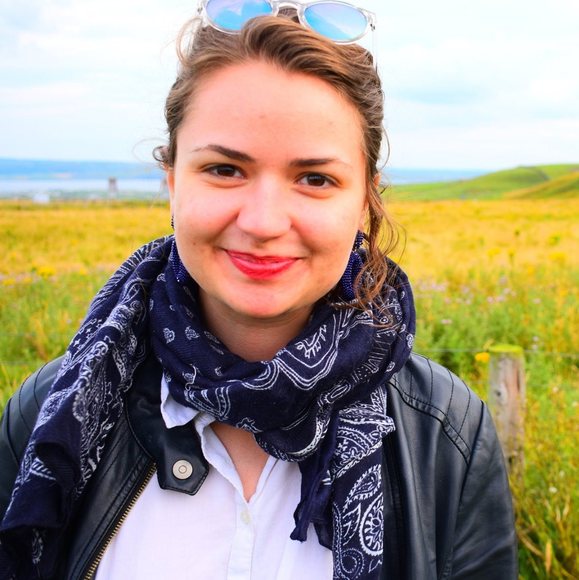 Meet your Posher, Angela - Picture 1 of 1